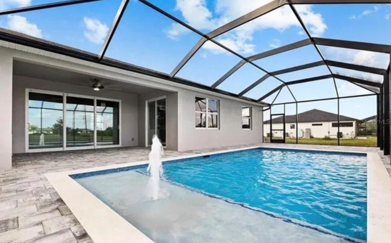 Image 4 of 11 For 928 3rd Avenue