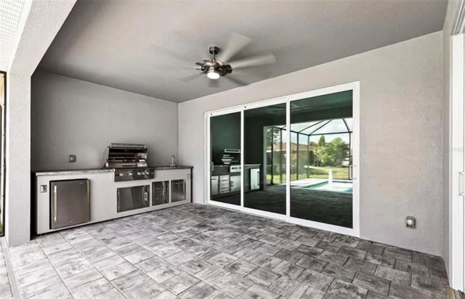 Image 6 of 11 For 928 3rd Avenue