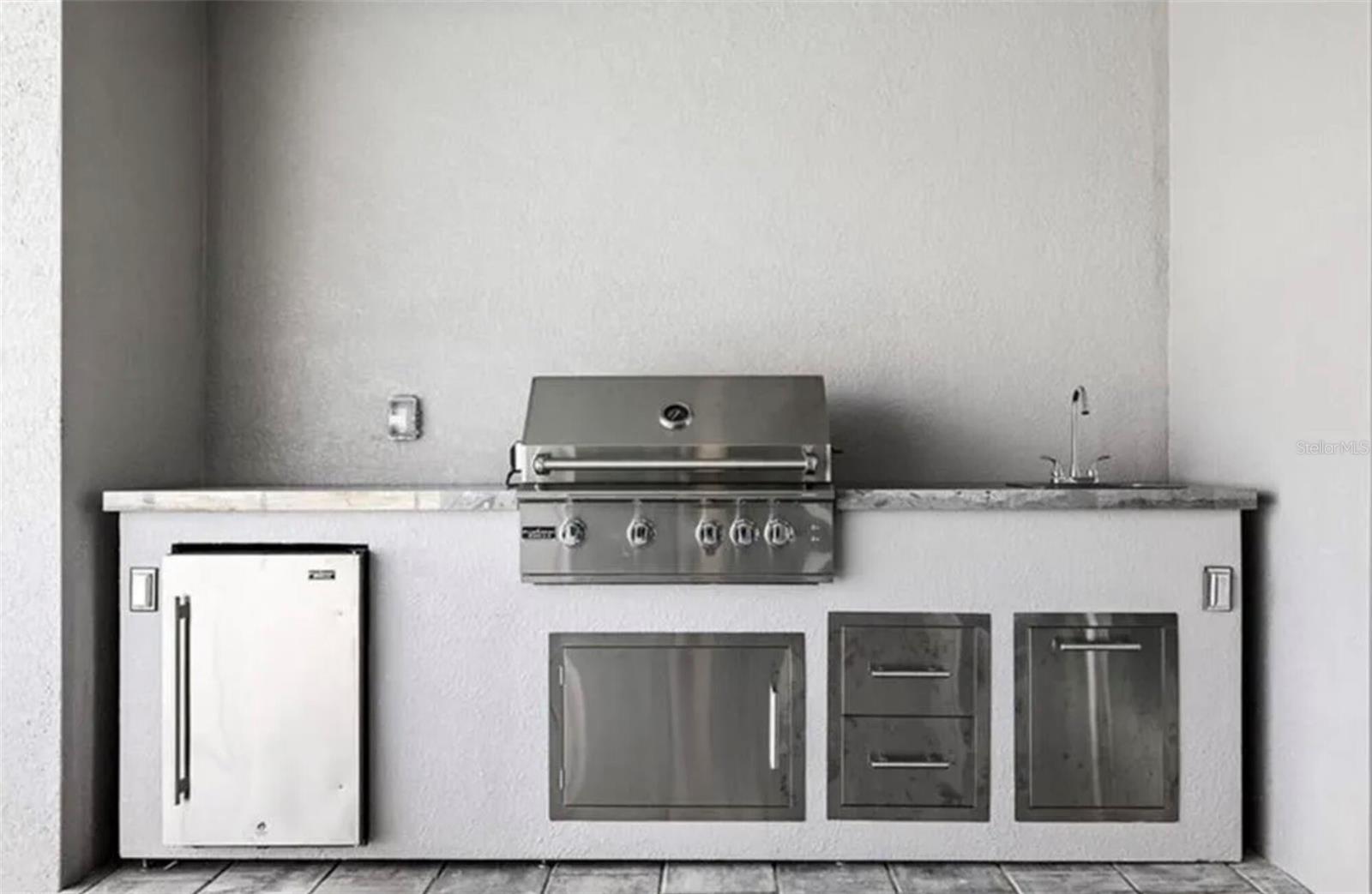 Image 7 of 11 For 928 3rd Avenue