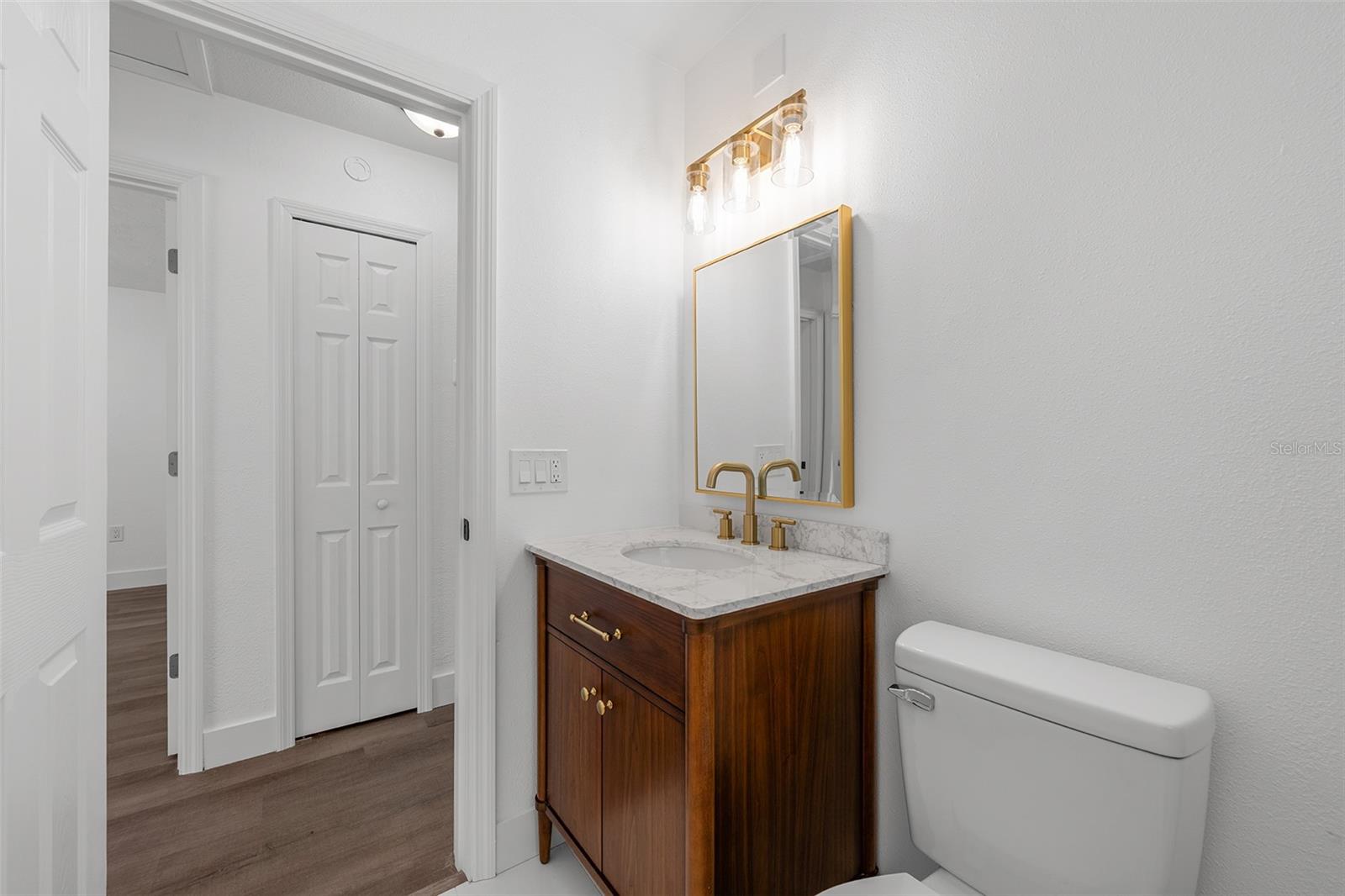 Image 20 of 27 For 5224 52nd Avenue N