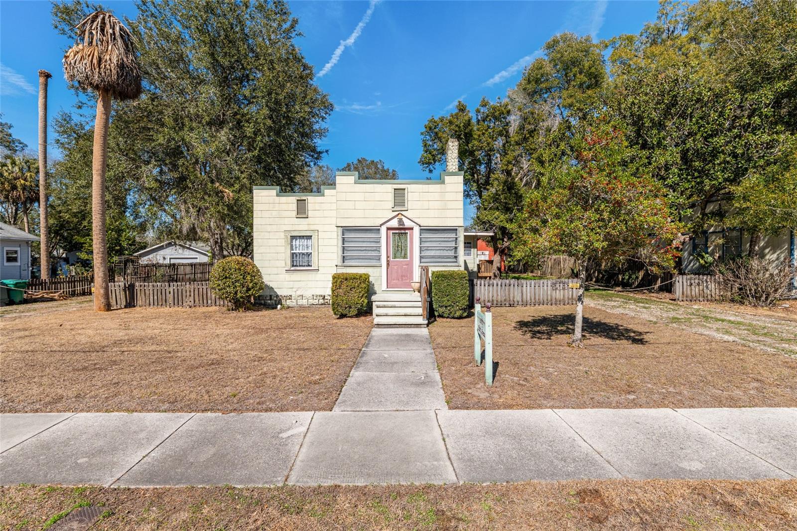 Image 5 of 63 For 20707 Park Avenue