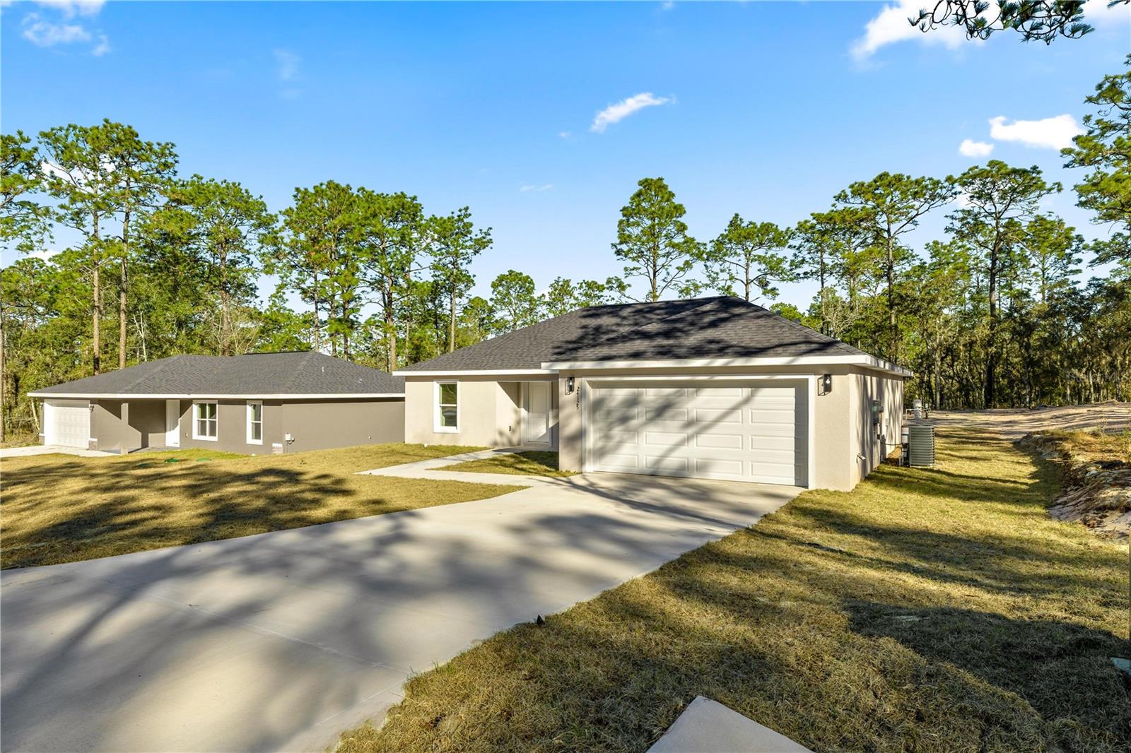 Image 21 of 28 For 24125 Foxglove Lane