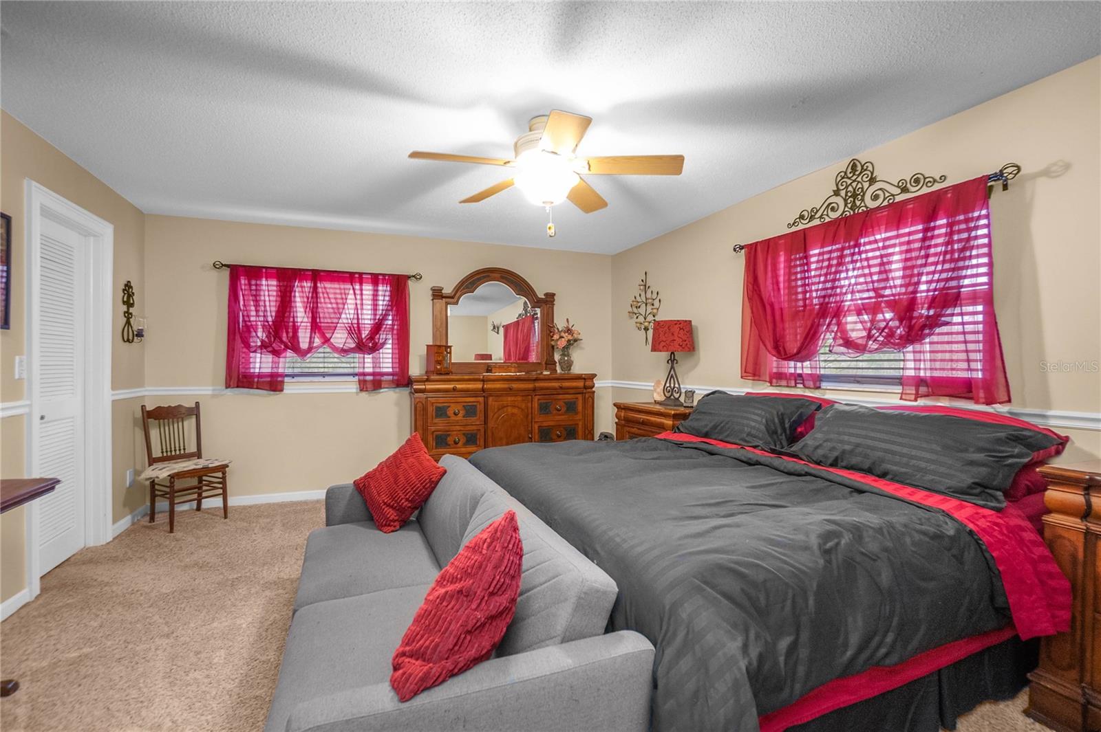 Image 16 of 57 For 2320 Dee River Road