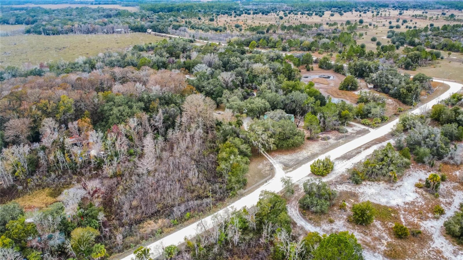 Image 42 of 57 For 2320 Dee River Road