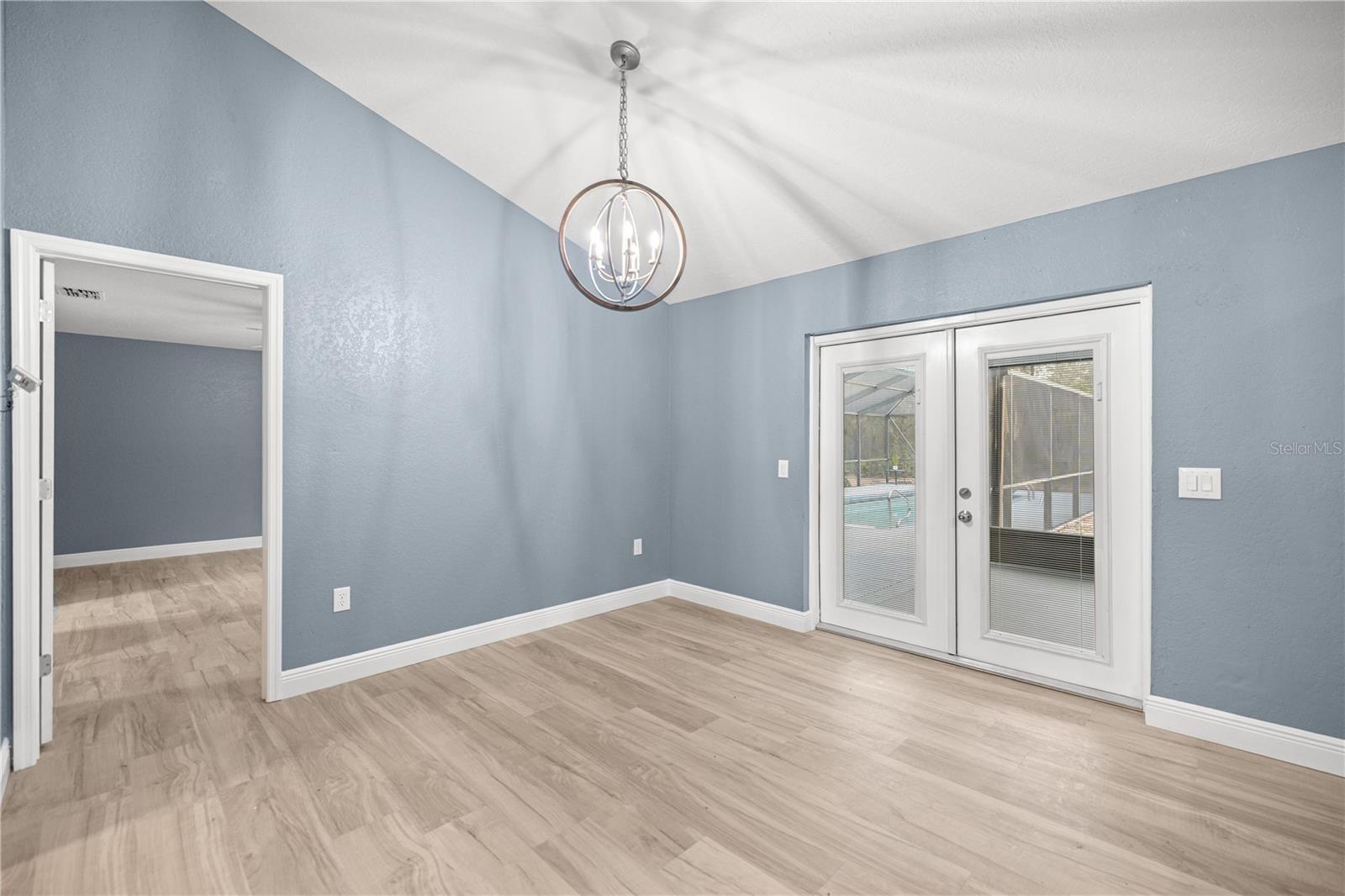 Image 8 of 42 For 5145 189th Terrace