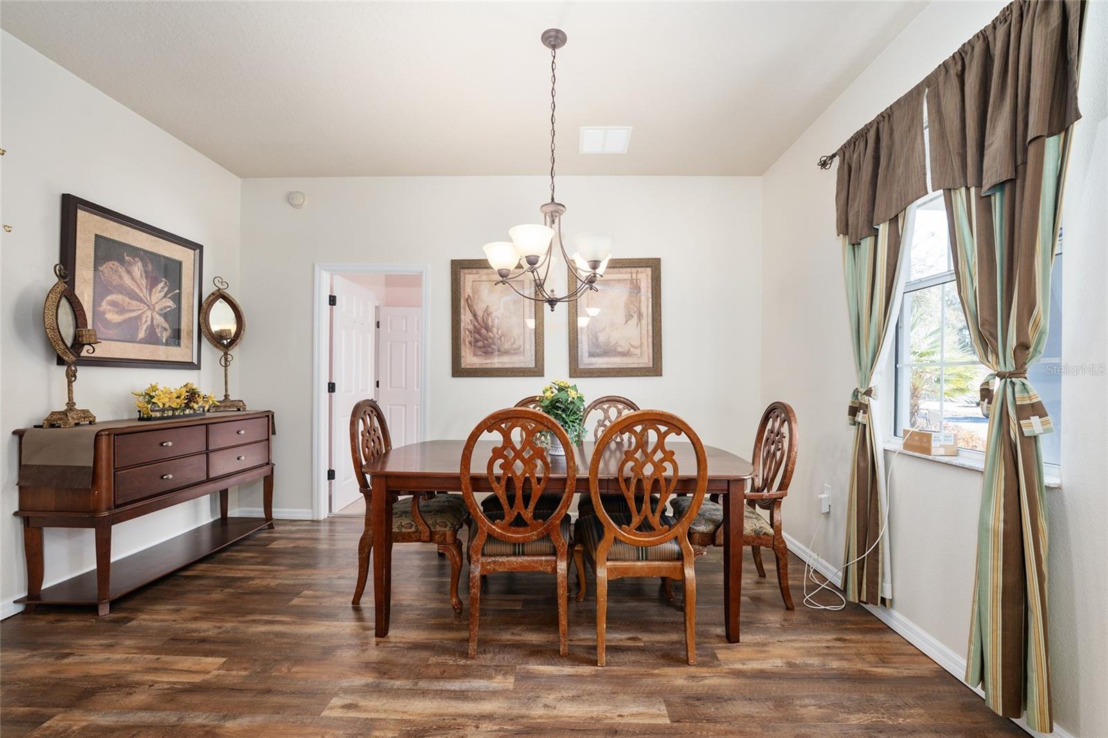 Image 16 of 61 For 3101 24 Place