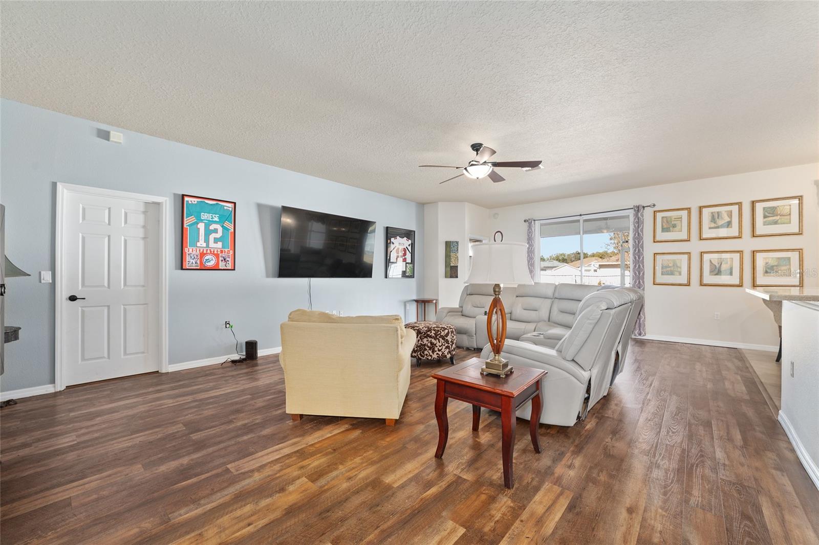 Image 19 of 61 For 3101 24 Place