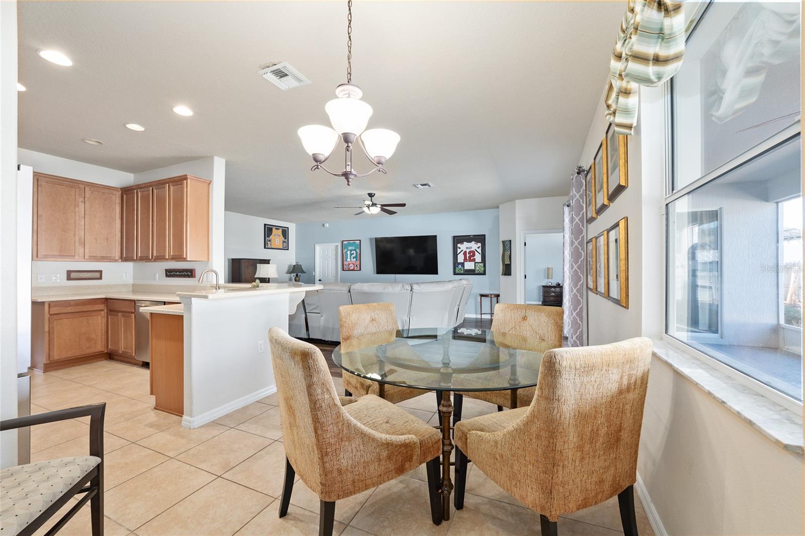 Image 26 of 61 For 3101 24 Place