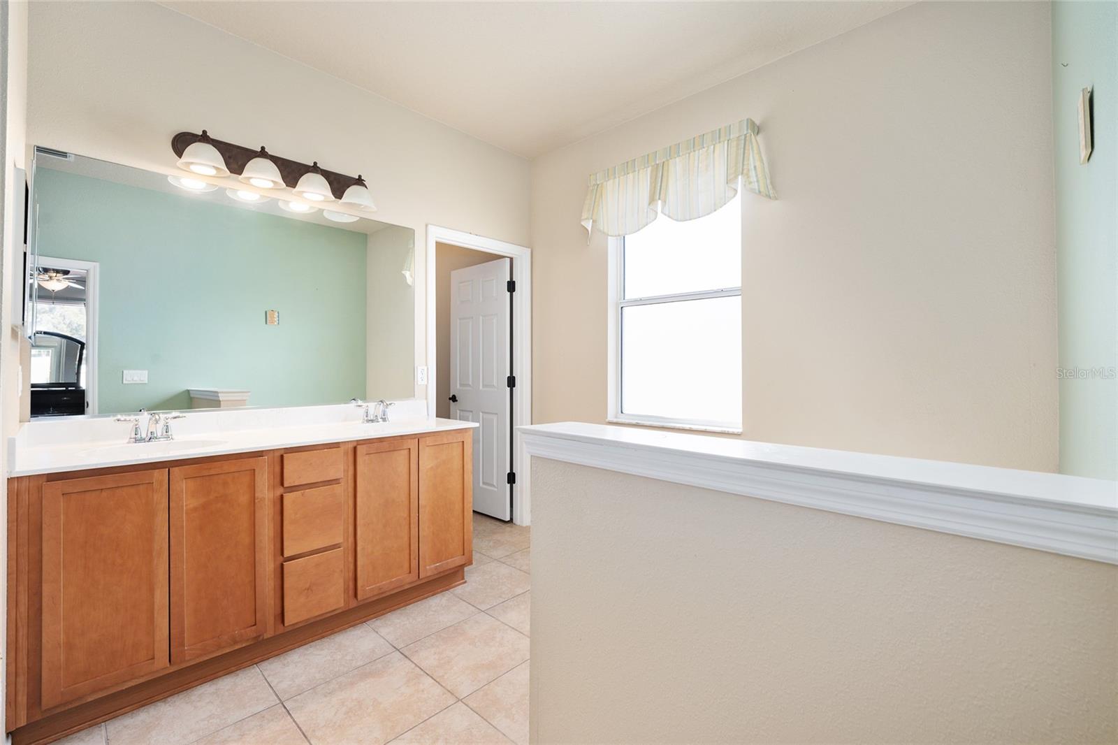 Image 48 of 61 For 3101 24 Place