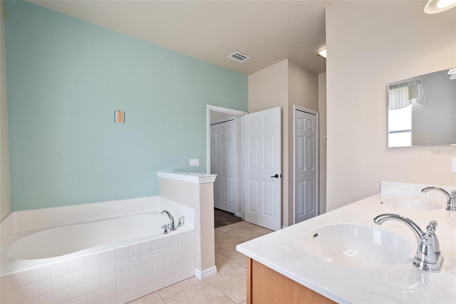 Image 50 of 61 For 3101 24 Place