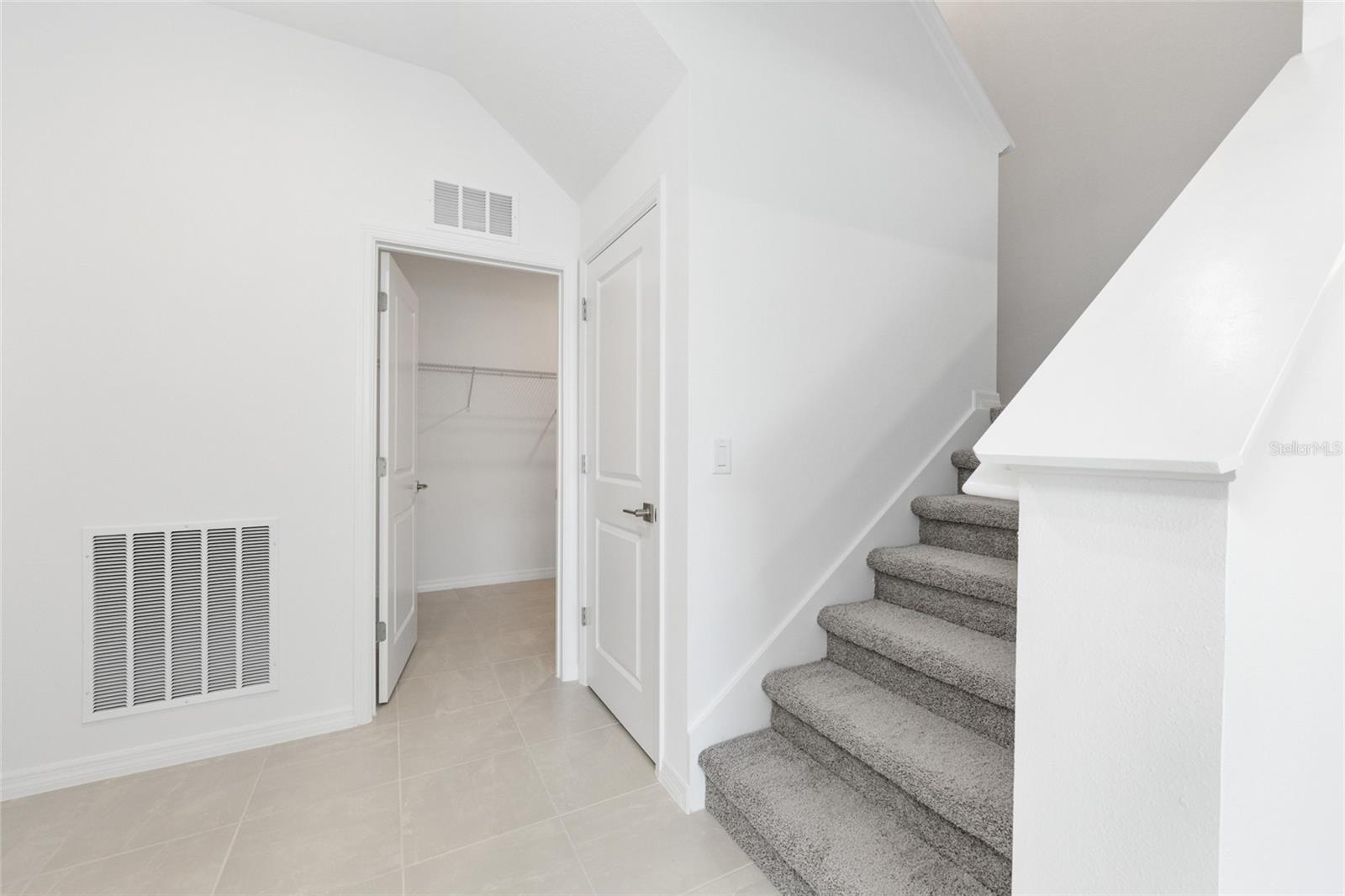 Image 29 of 46 For 5765 71st Court