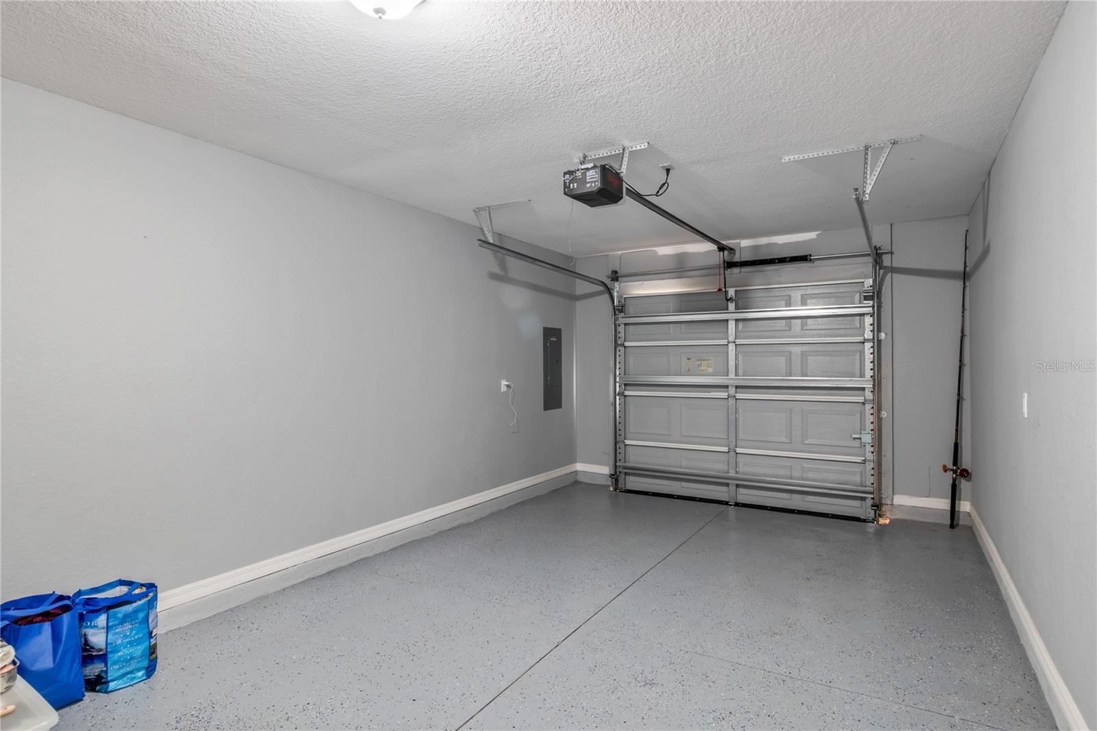 Image 21 of 61 For 20687 59th Lane