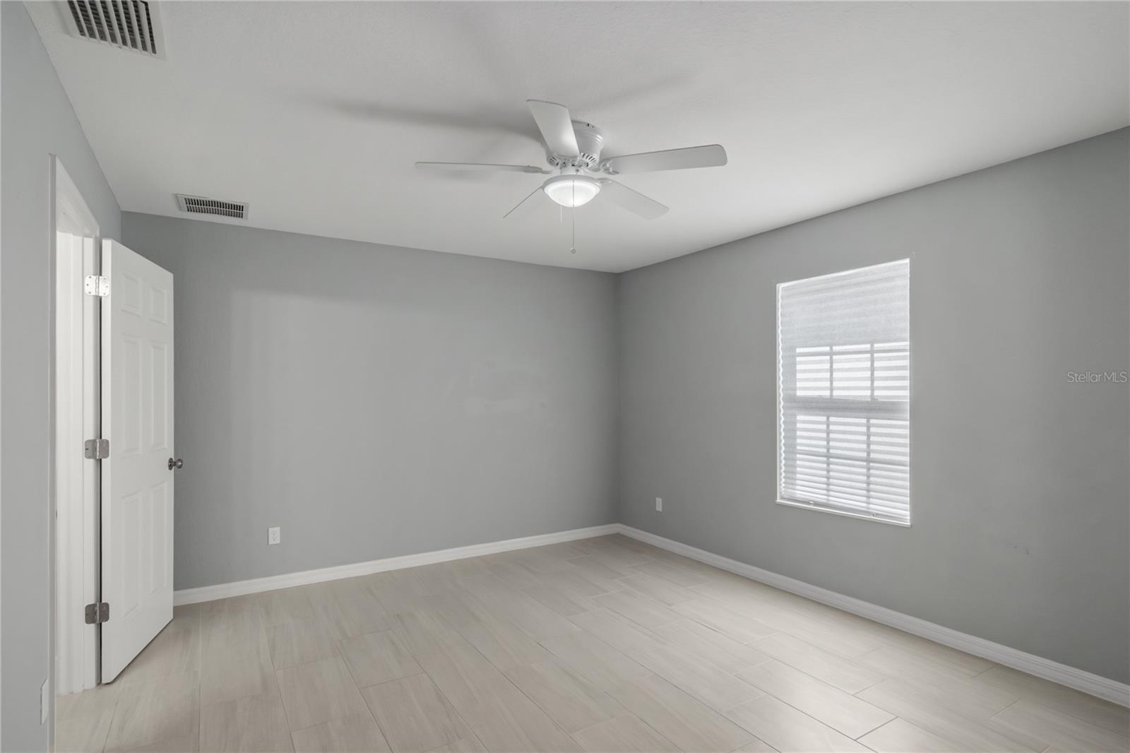 Image 25 of 61 For 20687 59th Lane