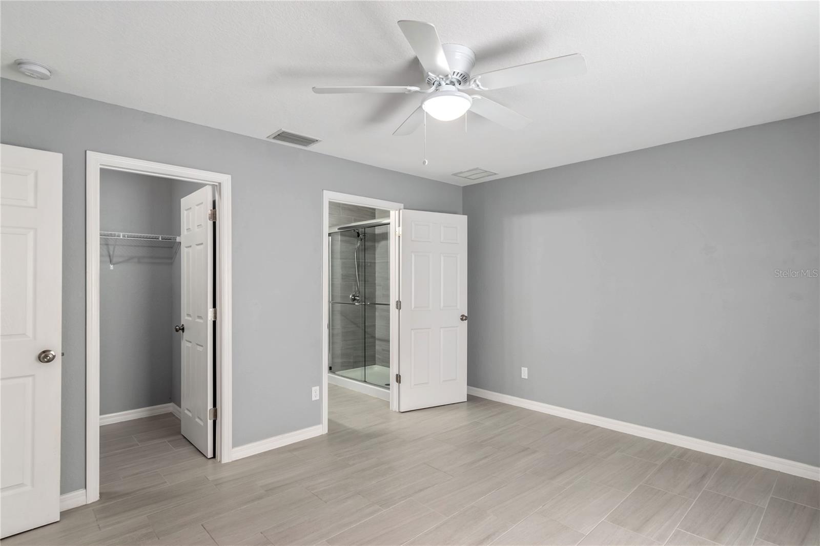 Image 26 of 61 For 20687 59th Lane