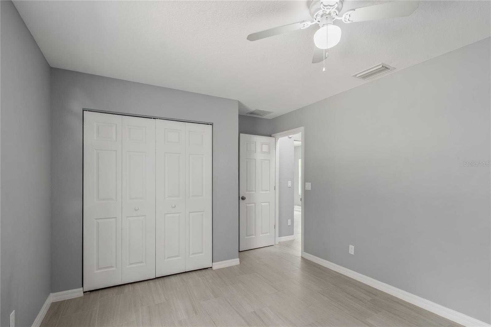 Image 34 of 61 For 20687 59th Lane