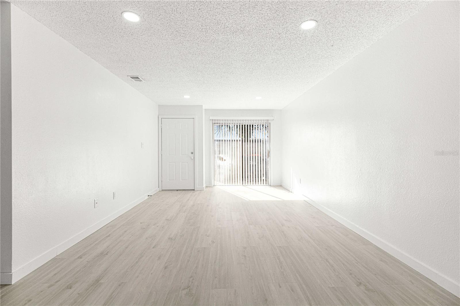 Image 4 of 8 For 5355 29th Place