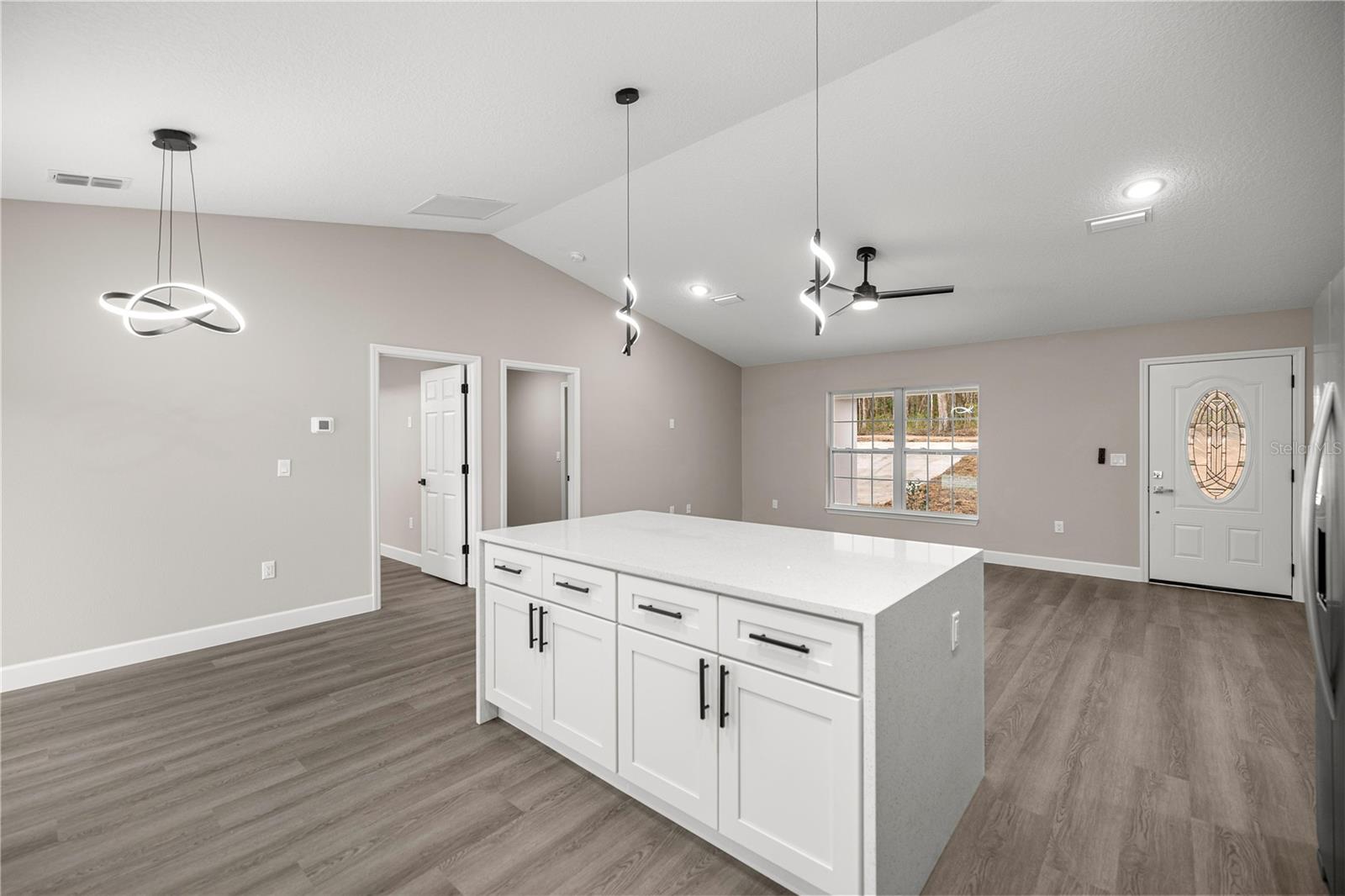 Image 11 of 28 For 12905 41st Terrace