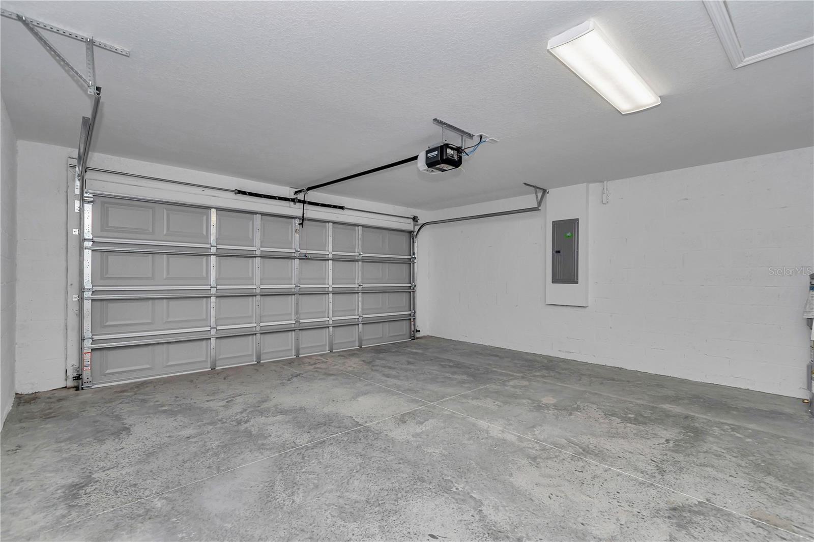 Image 14 of 32 For 9275 125th Court Road