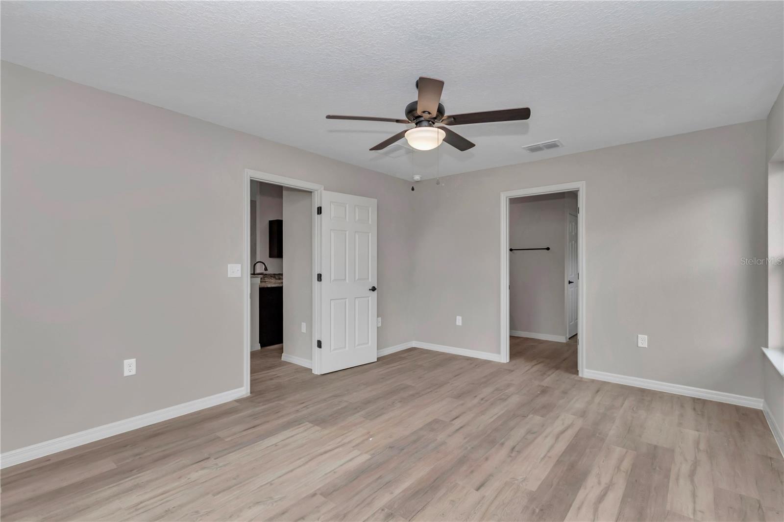 Image 17 of 32 For 9275 125th Court Road