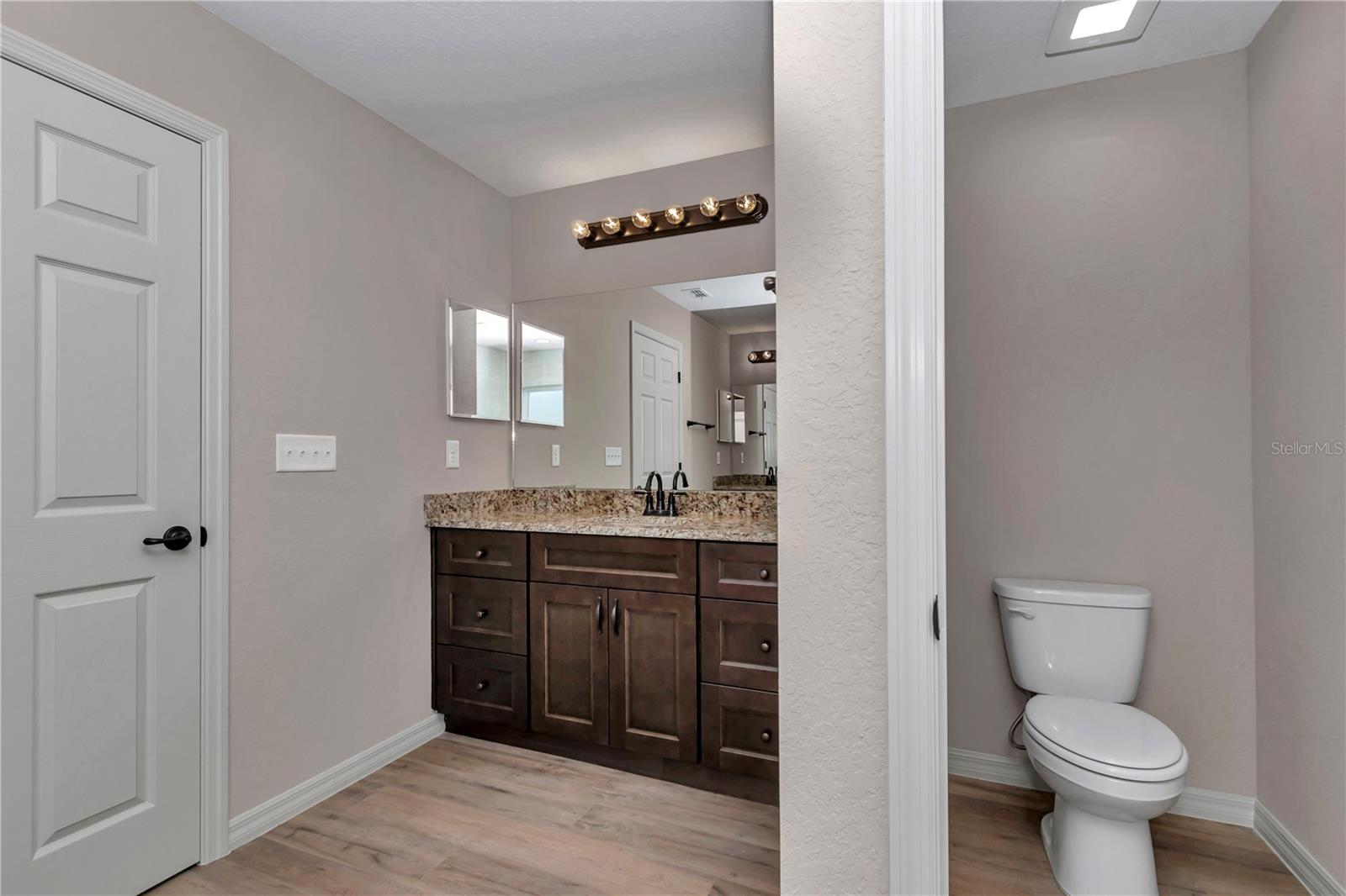 Image 22 of 32 For 9275 125th Court Road