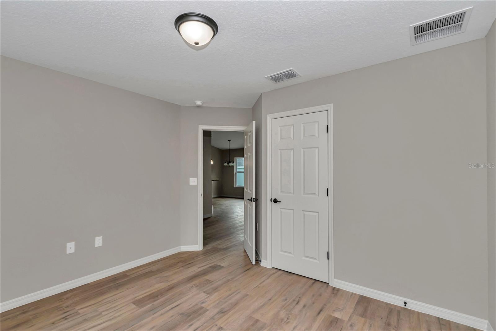 Image 26 of 32 For 9275 125th Court Road