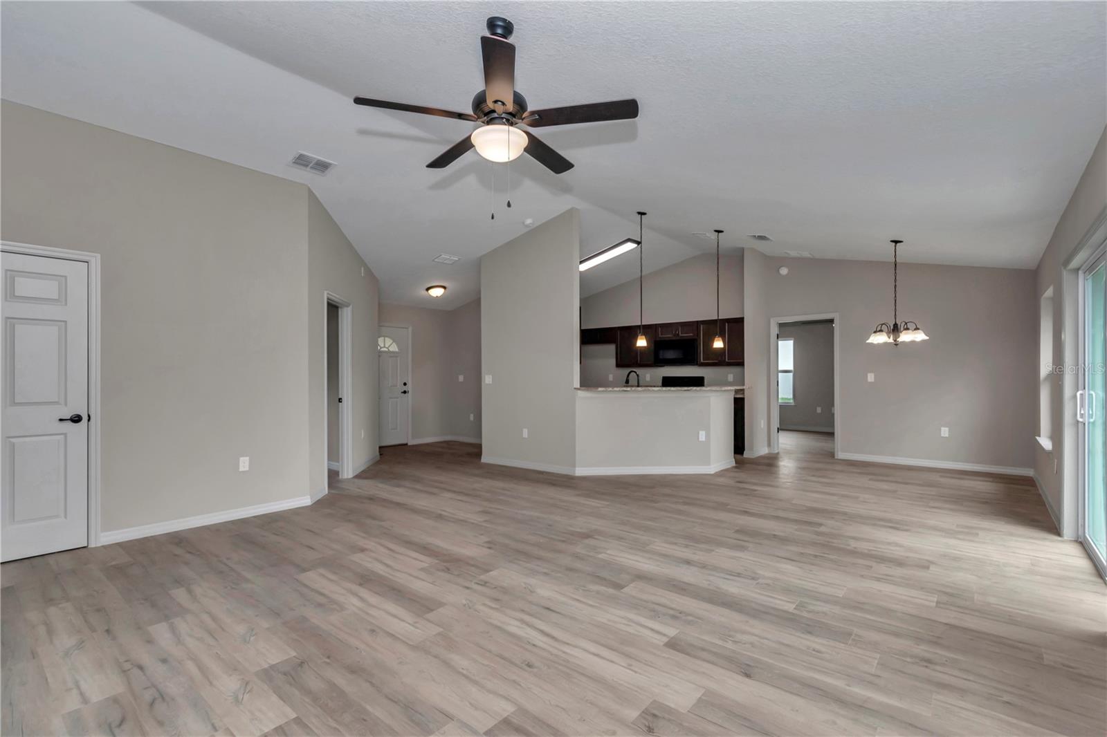 Image 6 of 32 For 9275 125th Court Road