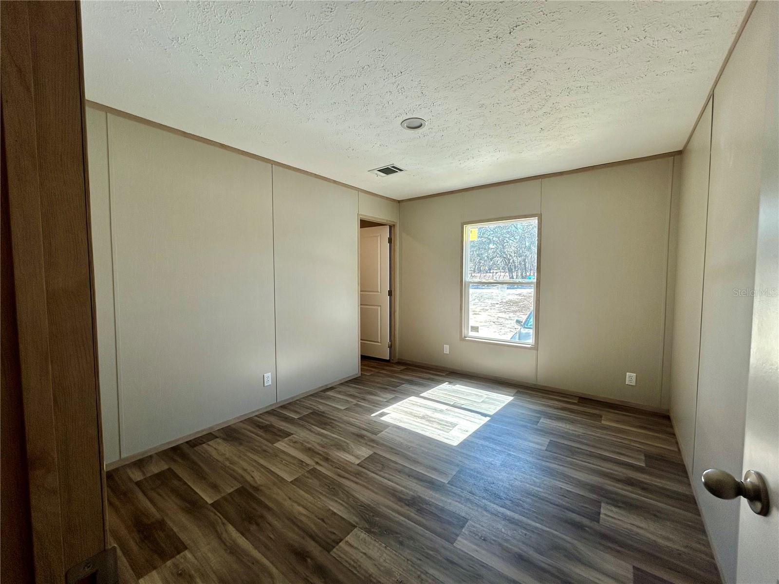 Image 12 of 16 For 11431 71st Street