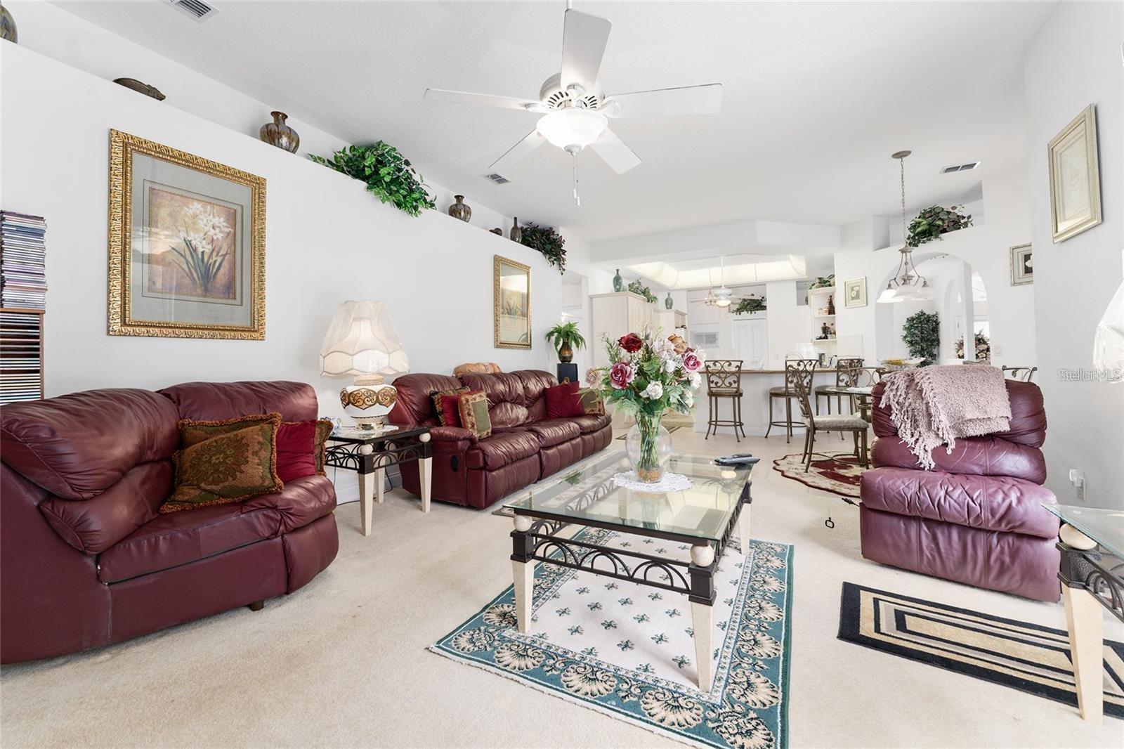 Image 37 of 89 For 147 Corkwood Boulevard