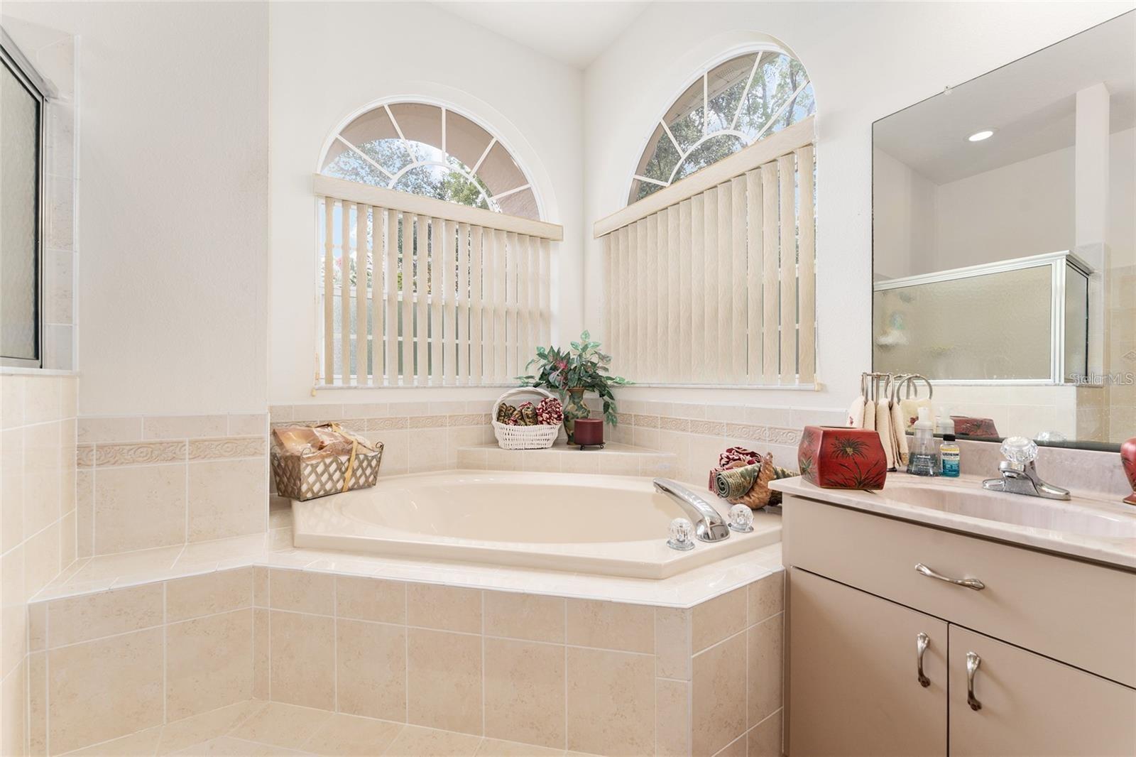 Image 51 of 89 For 147 Corkwood Boulevard