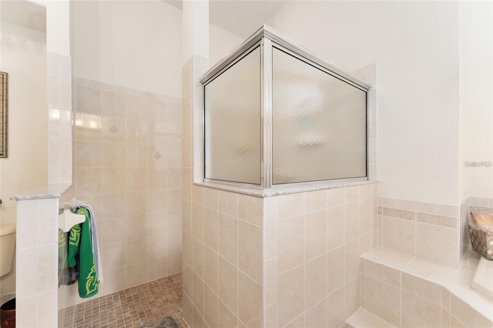 Image 52 of 89 For 147 Corkwood Boulevard