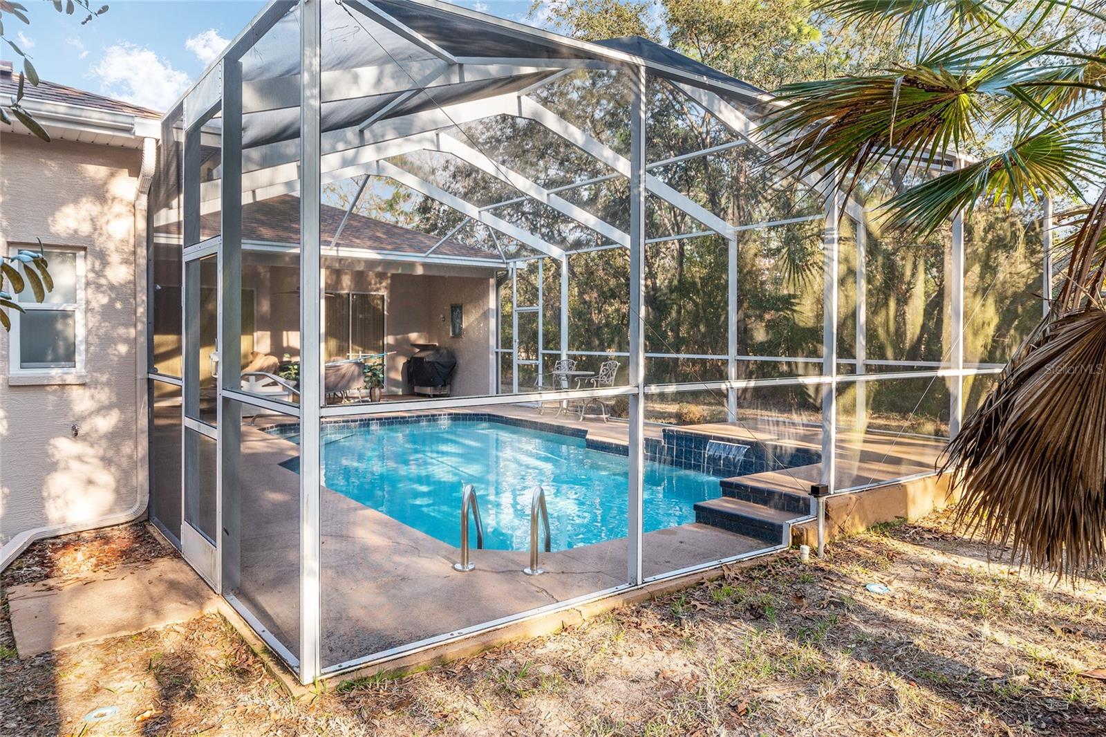 Image 75 of 89 For 147 Corkwood Boulevard