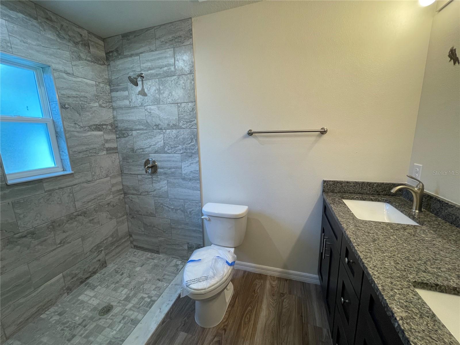 Image 14 of 16 For 812 Independence Highway