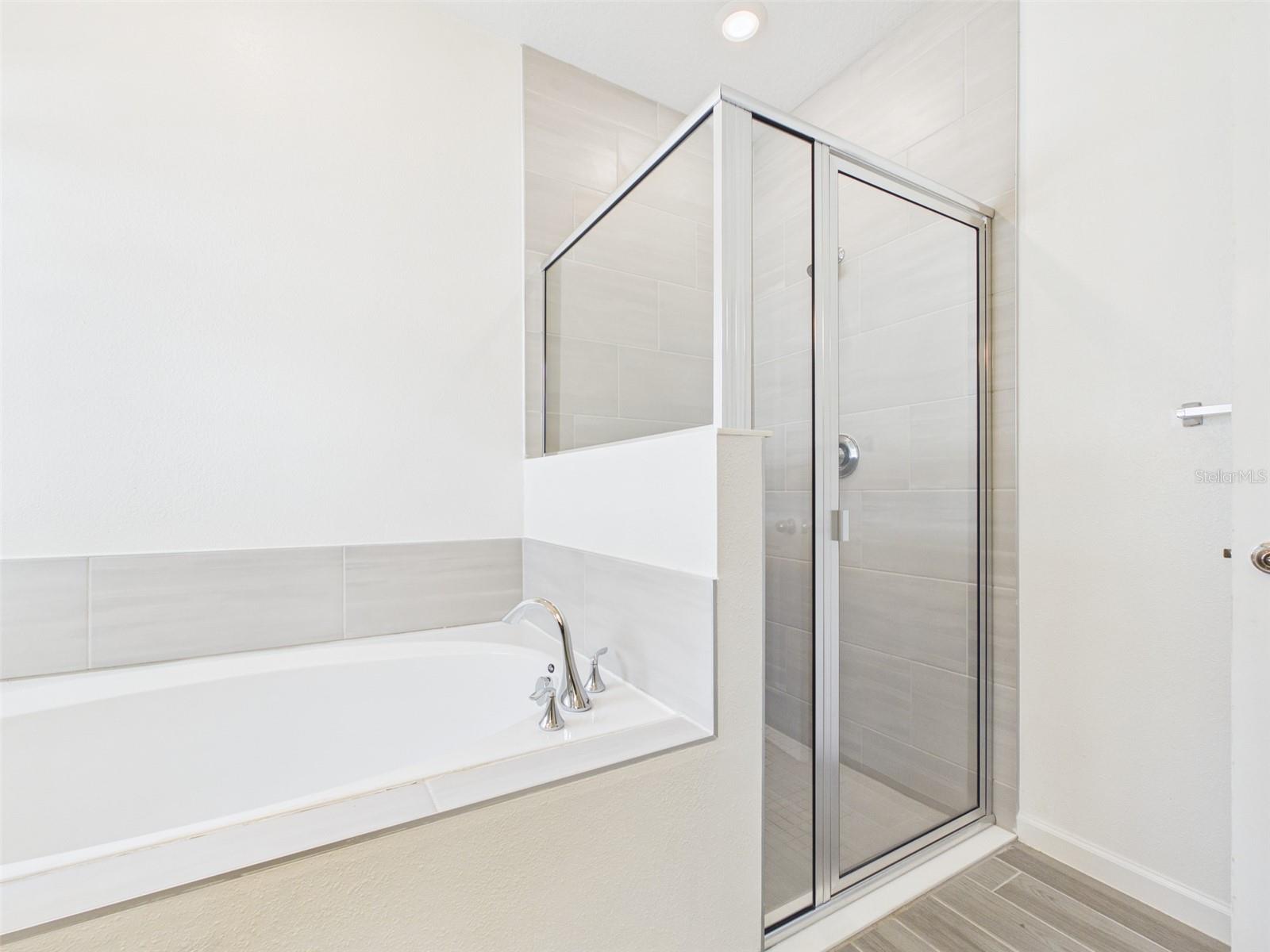 Image 23 of 47 For 9037 58th Circle