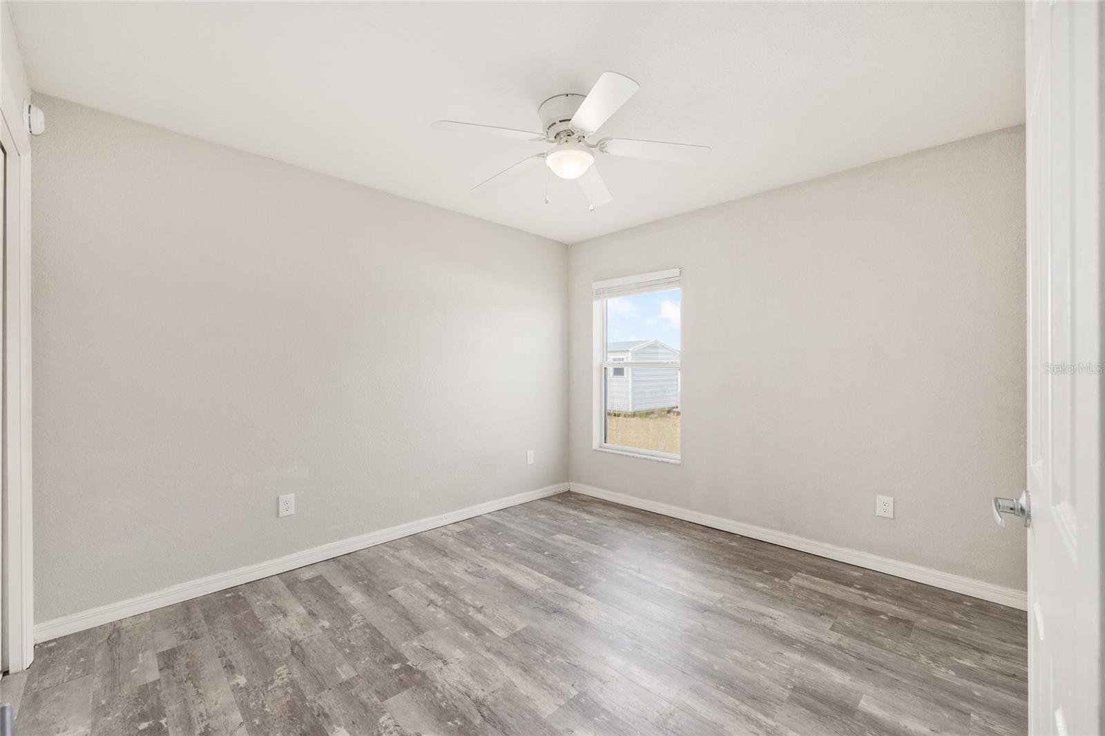 Image 24 of 32 For 9074 47th Court Road