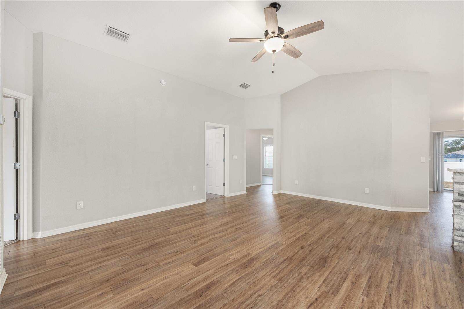 Image 7 of 32 For 9074 47th Court Road