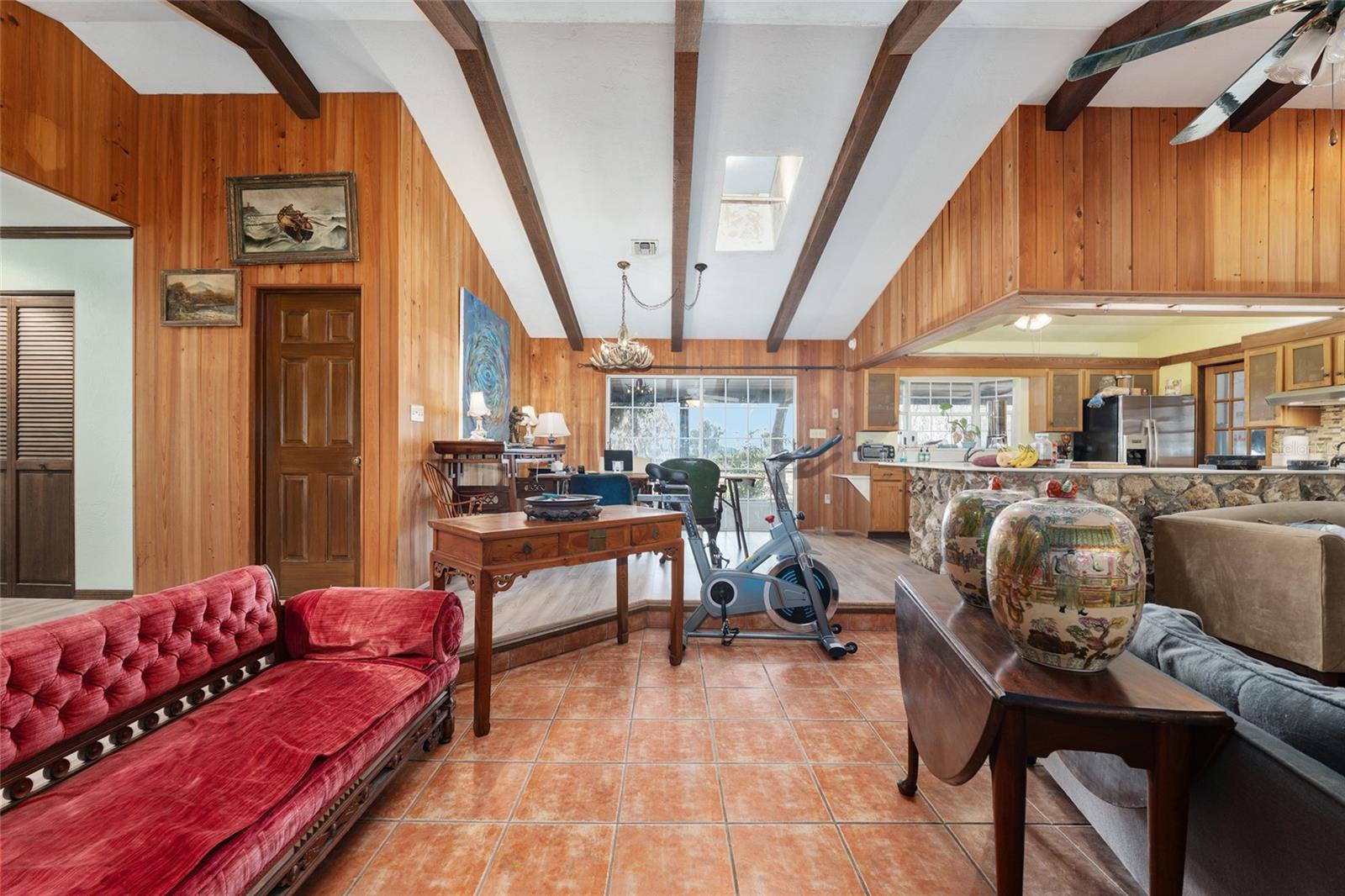 Image 14 of 79 For 15178 47th Avenue