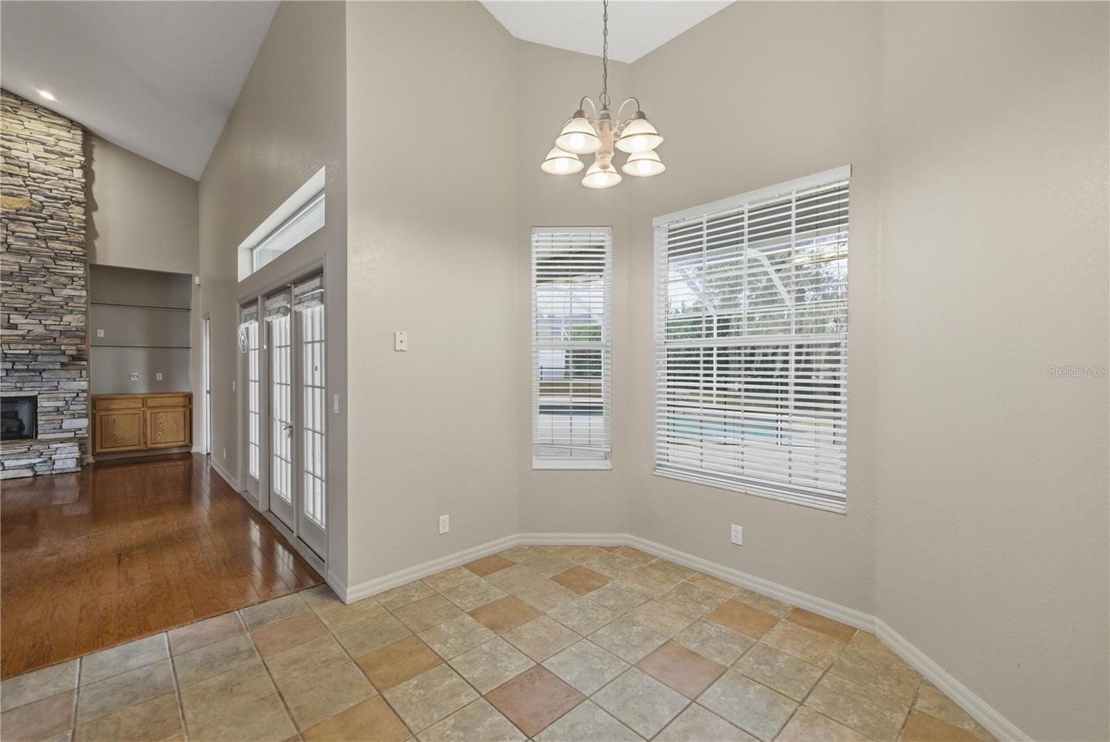 Image 19 of 20 For 2931 23rd Avenue