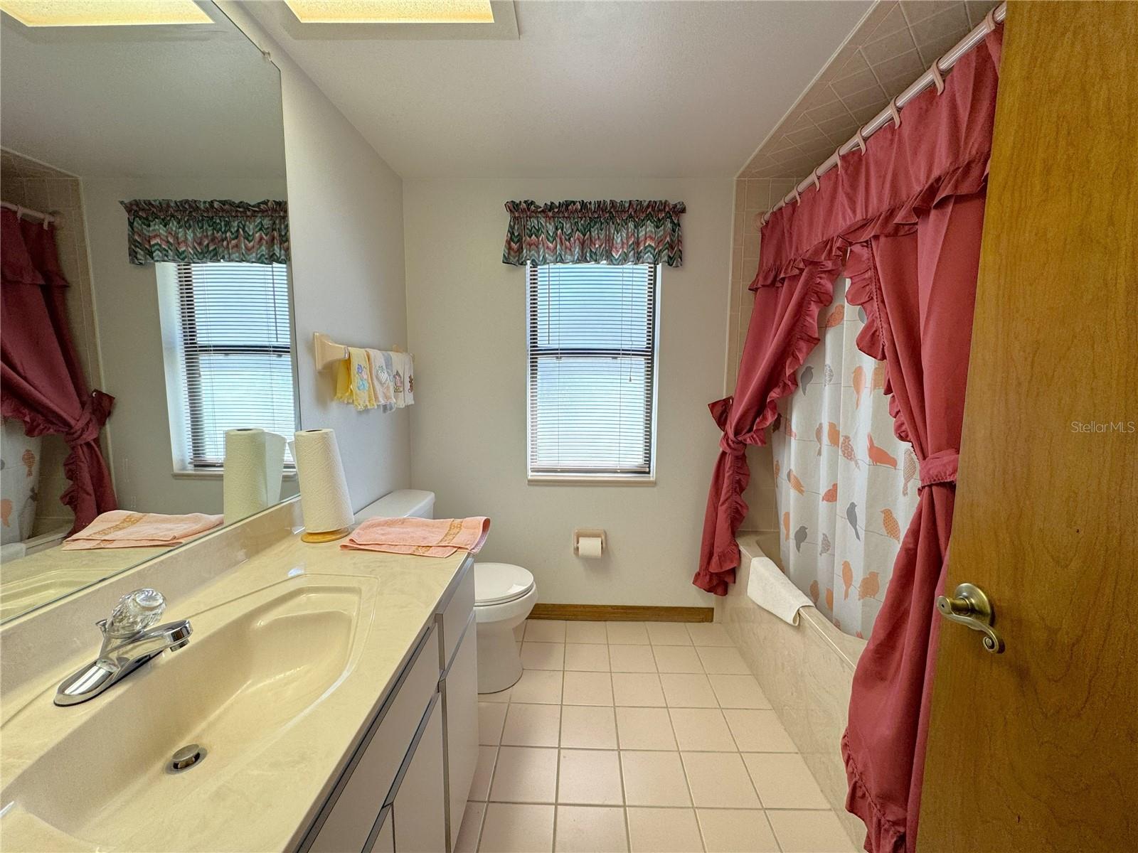 Image 15 of 19 For 824 Old Floral City Street