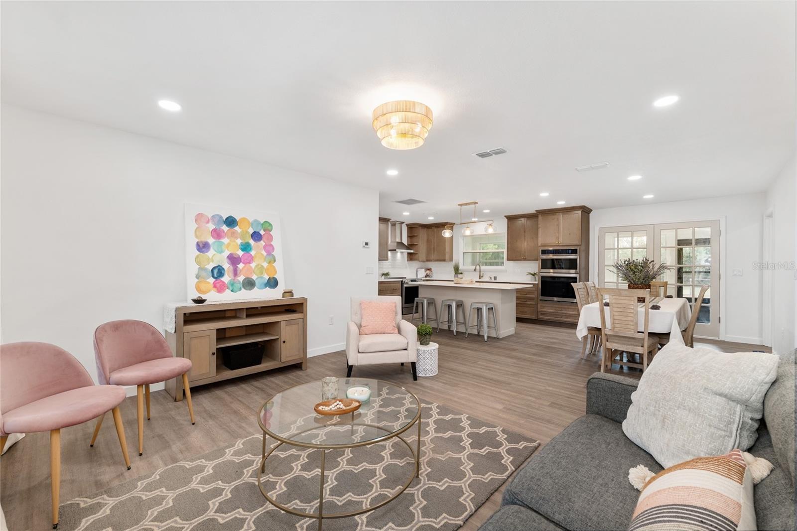 Image 14 of 93 For 4960 17th Street