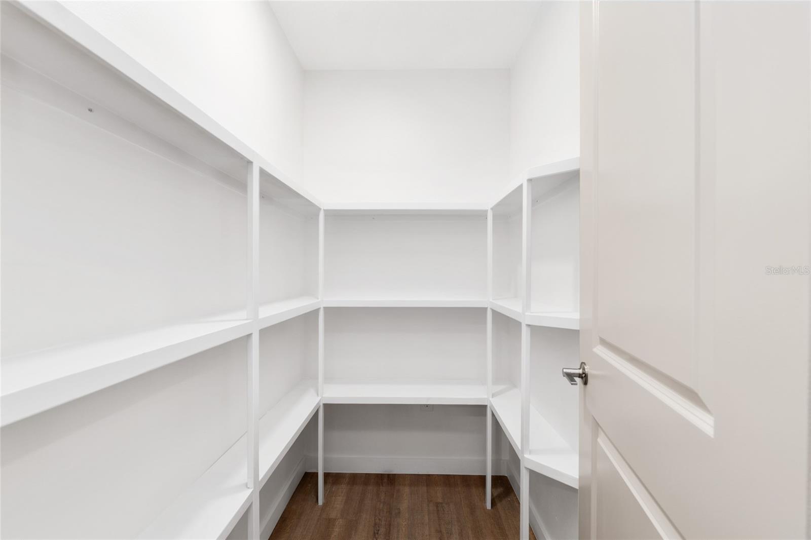 Image 25 of 93 For 4960 17th Street