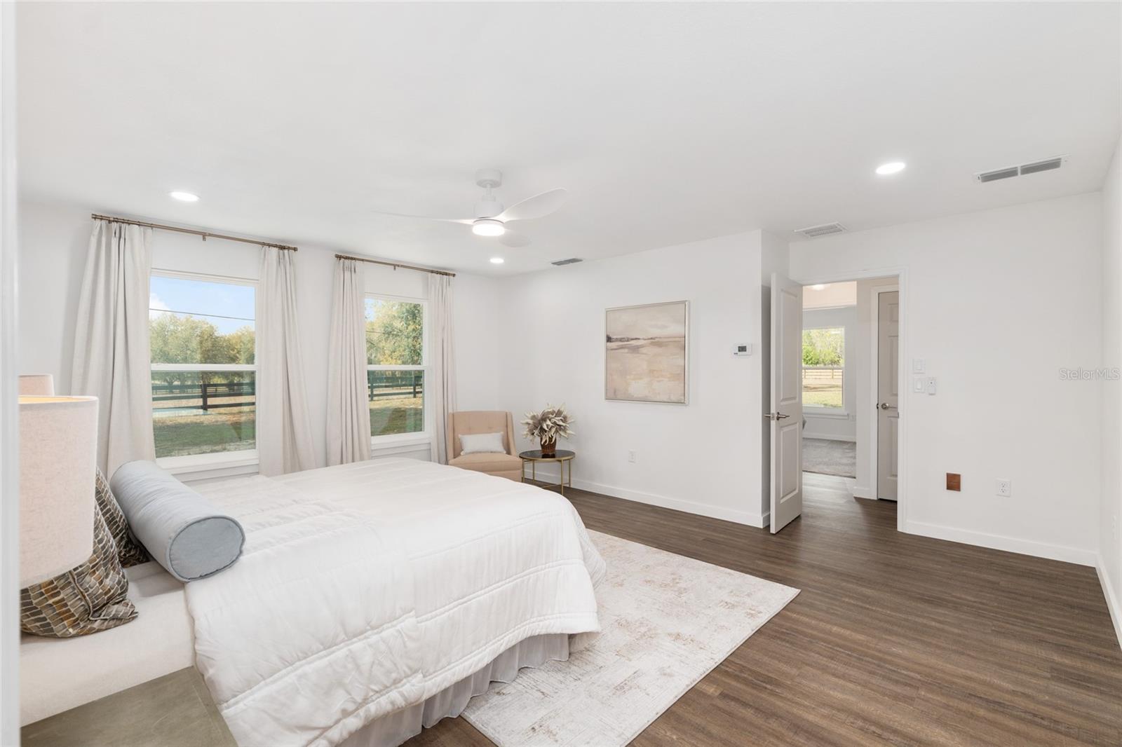 Image 36 of 93 For 4960 17th Street