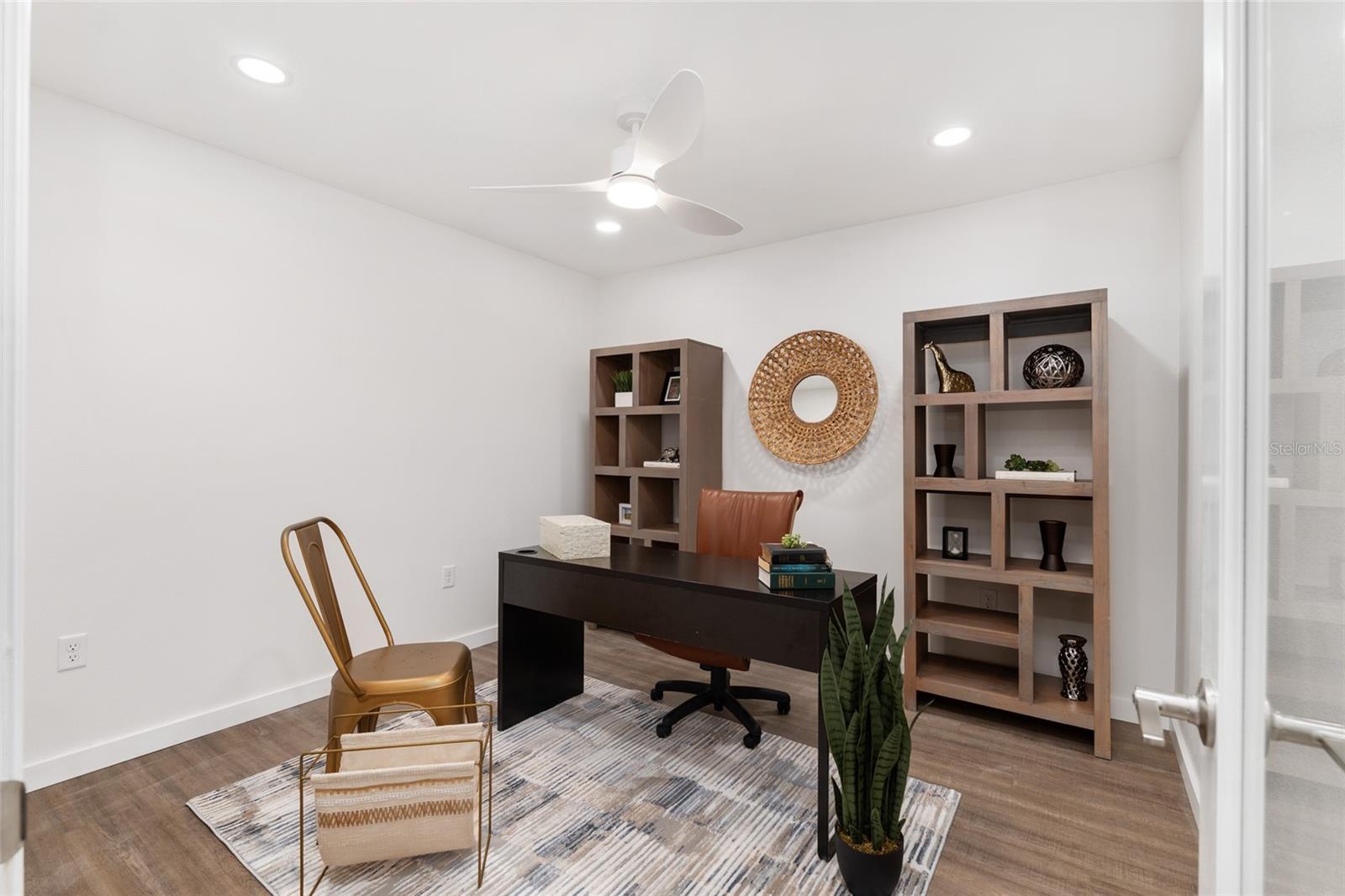 Image 51 of 93 For 4960 17th Street