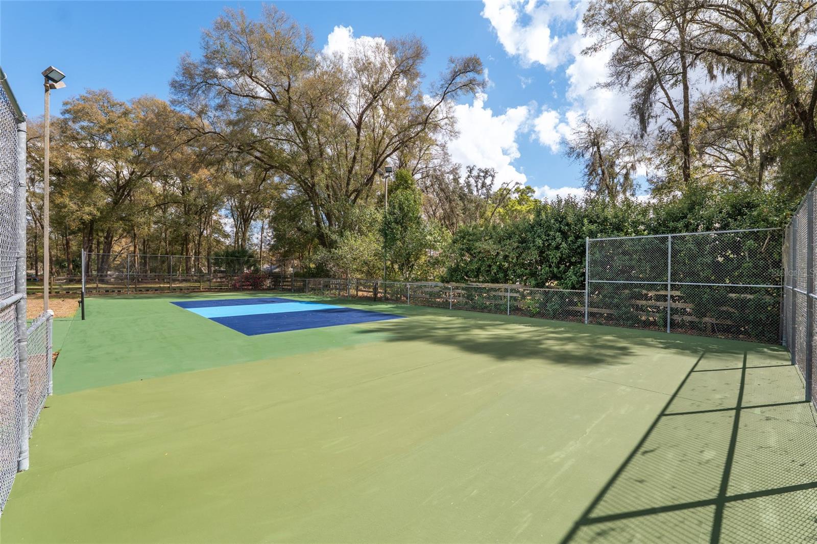 Image 64 of 93 For 4960 17th Street