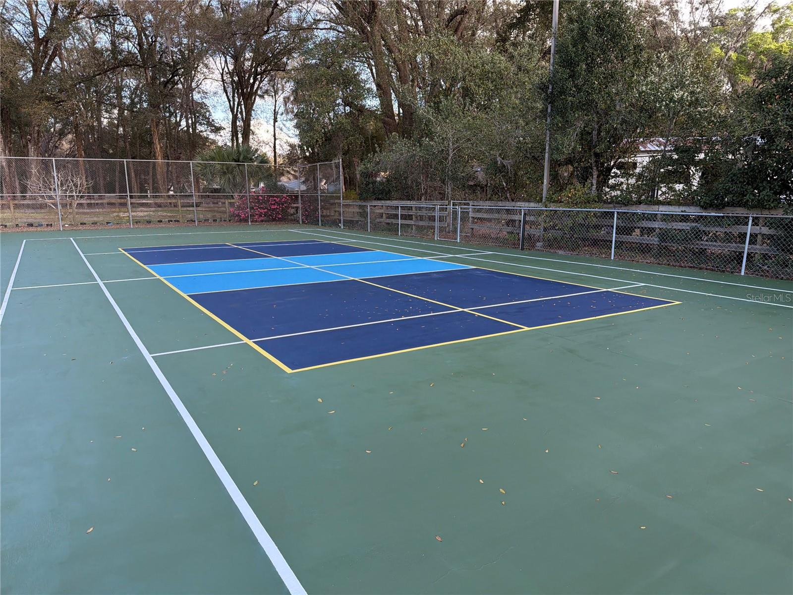 Image 65 of 93 For 4960 17th Street