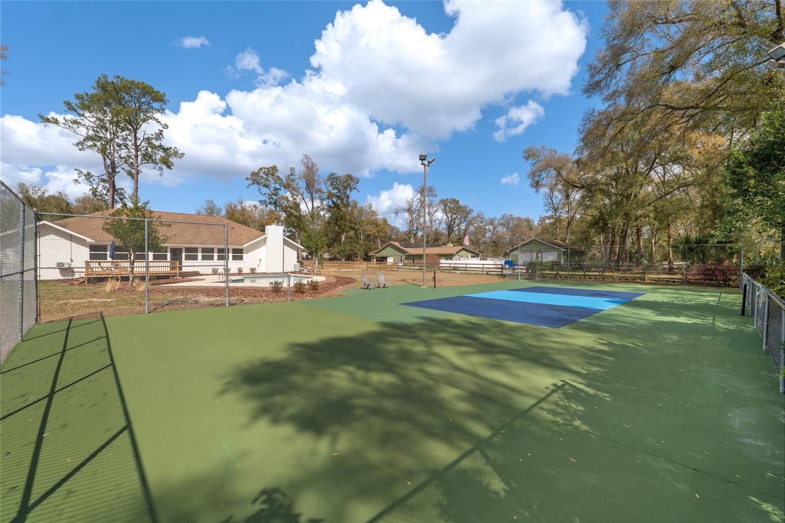 Image 83 of 93 For 4960 17th Street