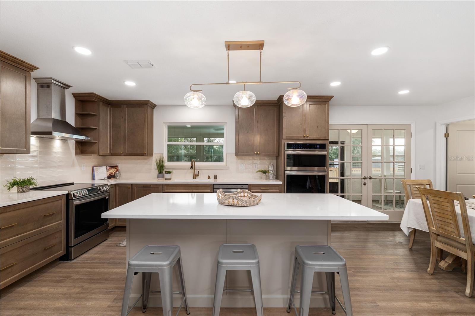 Image 9 of 93 For 4960 17th Street