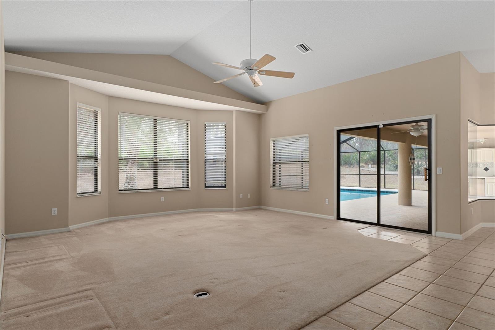 Image 23 of 87 For 3337 Yacht Terrace