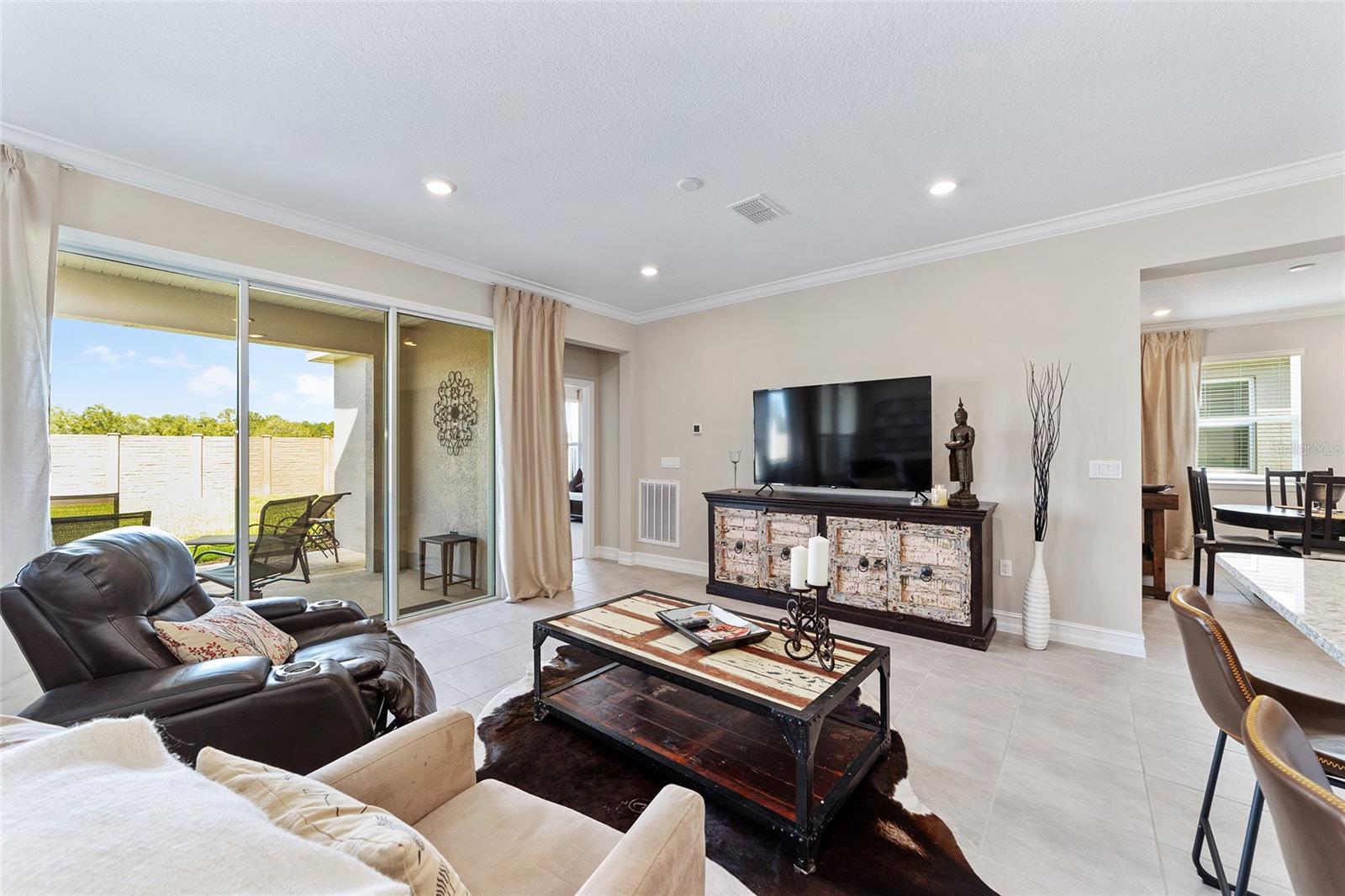 Image 11 of 38 For 5521 45th Lane