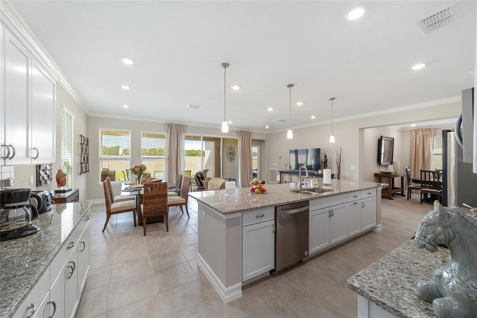 Image 21 of 38 For 5521 45th Lane