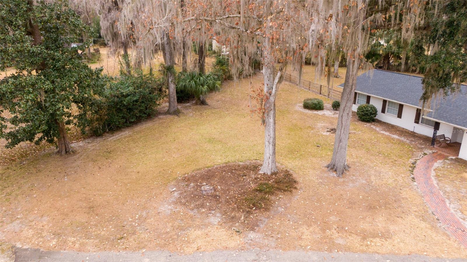 Image 10 of 82 For 411 36th Place